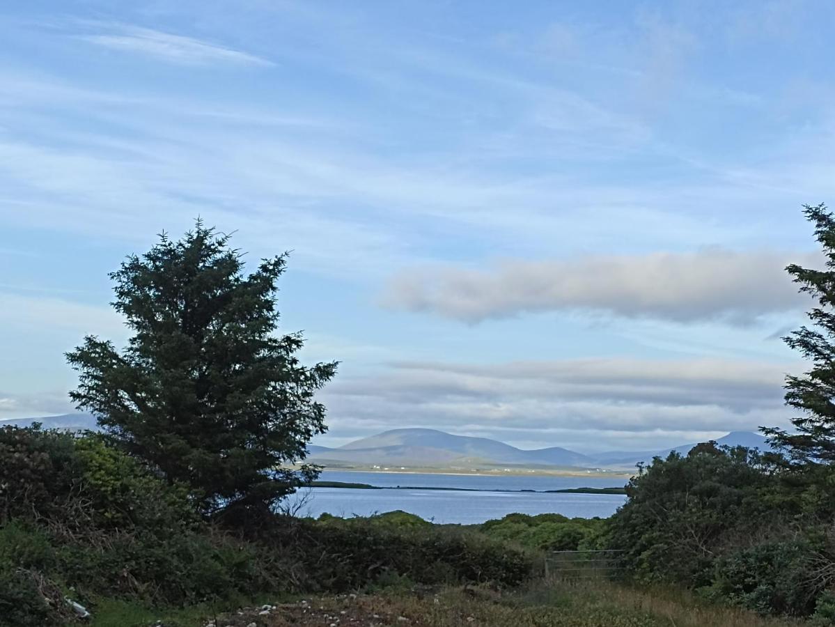 Foreen Lodge, Achill Island Valley Екстериор снимка